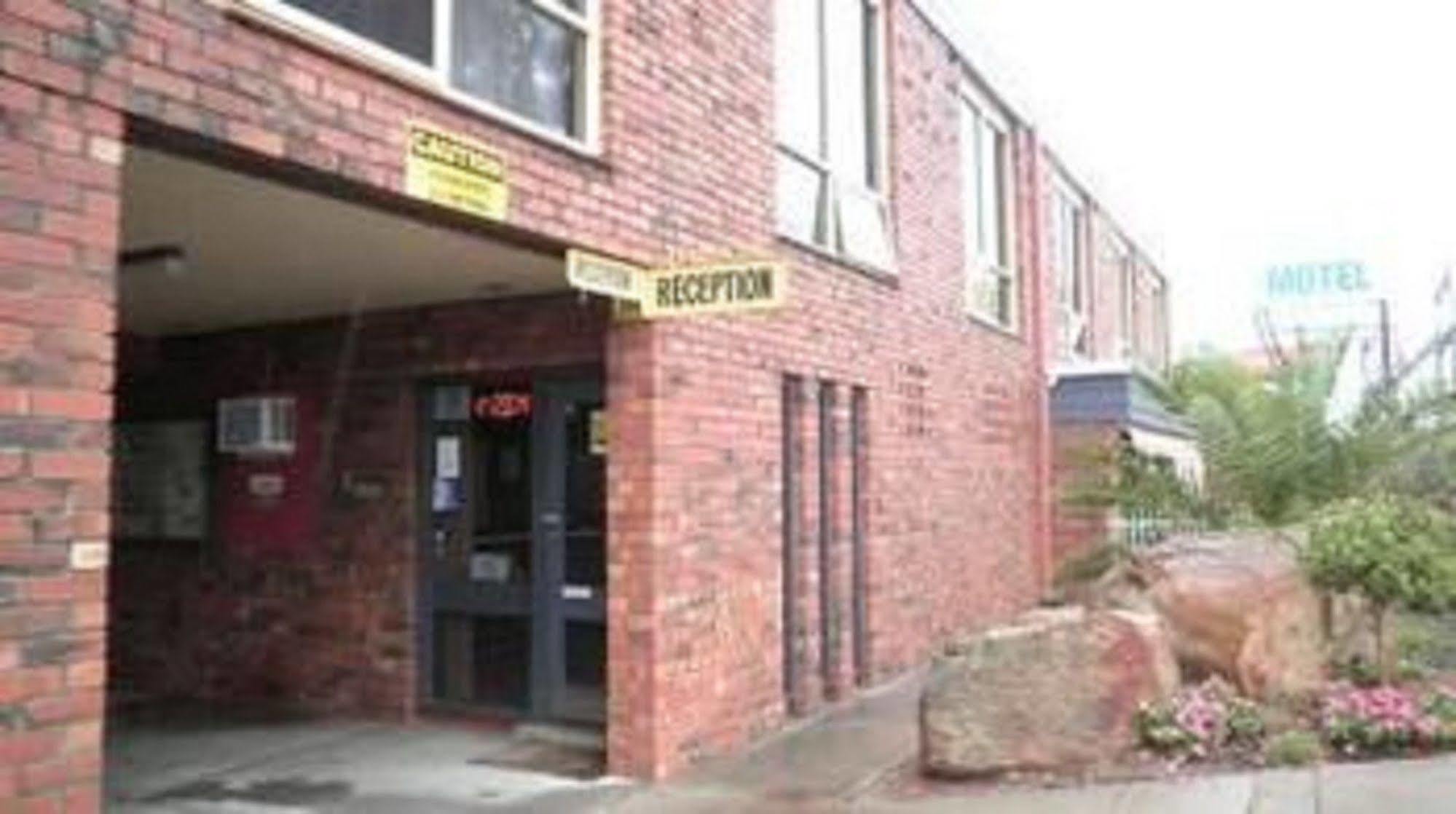 Enfield Motel 애들레이드 외부 사진